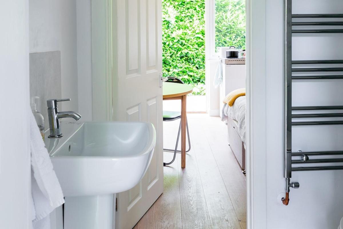 New Snug Doubleensuite In Central Forest Row Exteriér fotografie